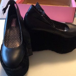Dolls kill black platforms